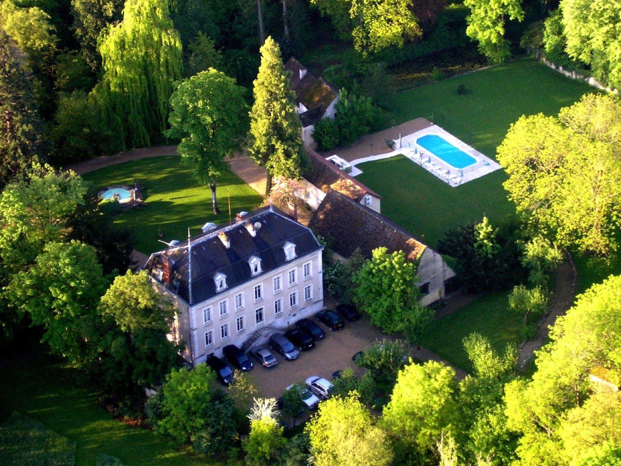 Chateau De Challanges Hotel Beaune  Kültér fotó